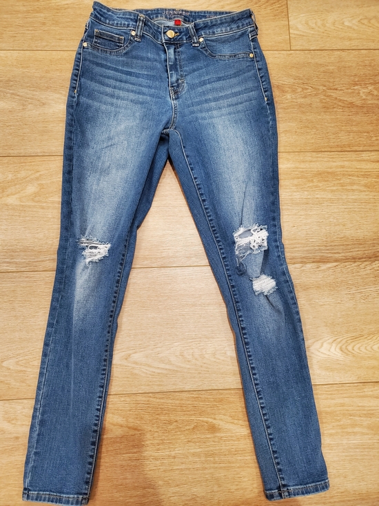 Jennifer Lopez Denim - Jennifer Lopez Medium Blue Distressed Skinny Jeans, Size 8